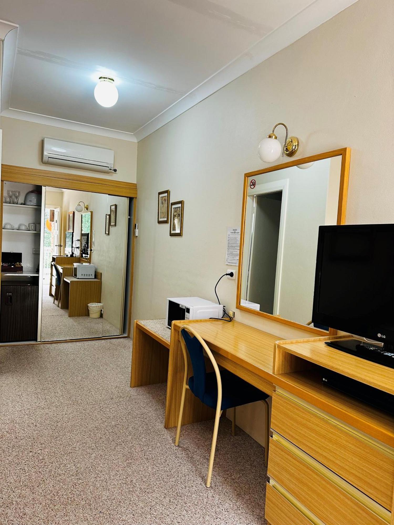 Oxley Motel Bowral Exterior photo